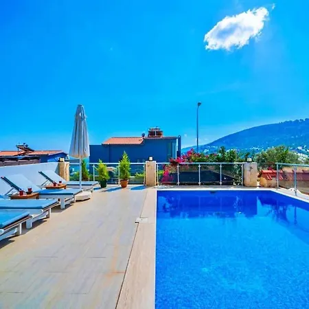 Deniz Manzarali Lara Lueks Villa Kaş