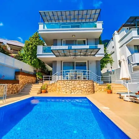 Deniz Manzarali Lara Lueks * Kaş