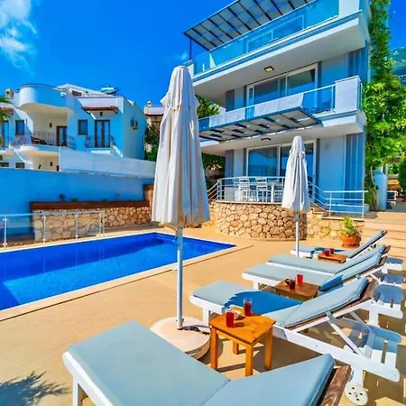 Deniz Manzarali Lara Lueks * Kaş